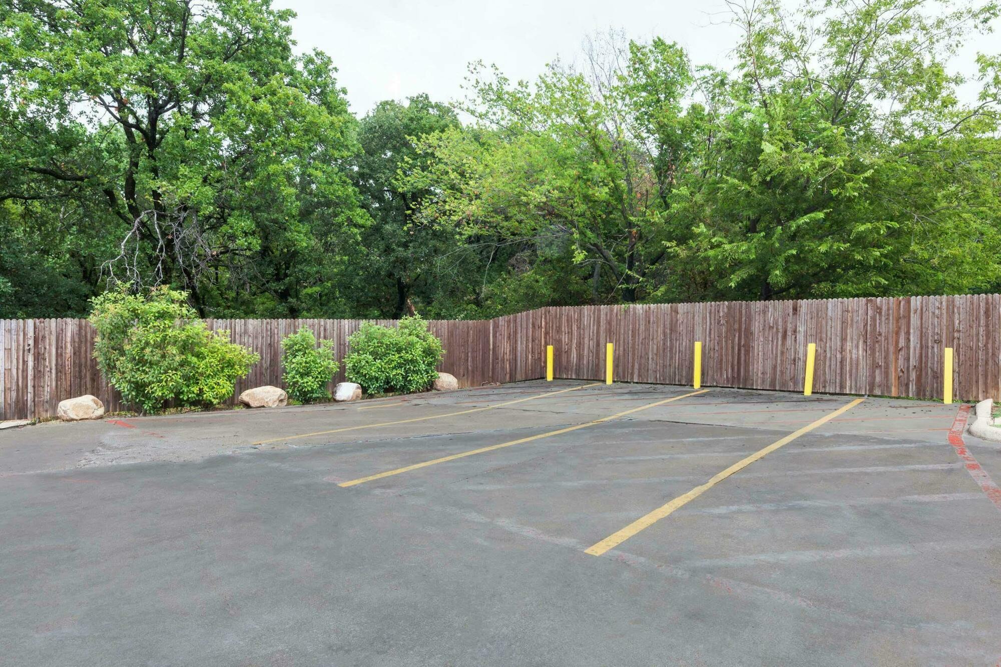 ホテル Super 8 By Wyndham Arlington East エクステリア 写真